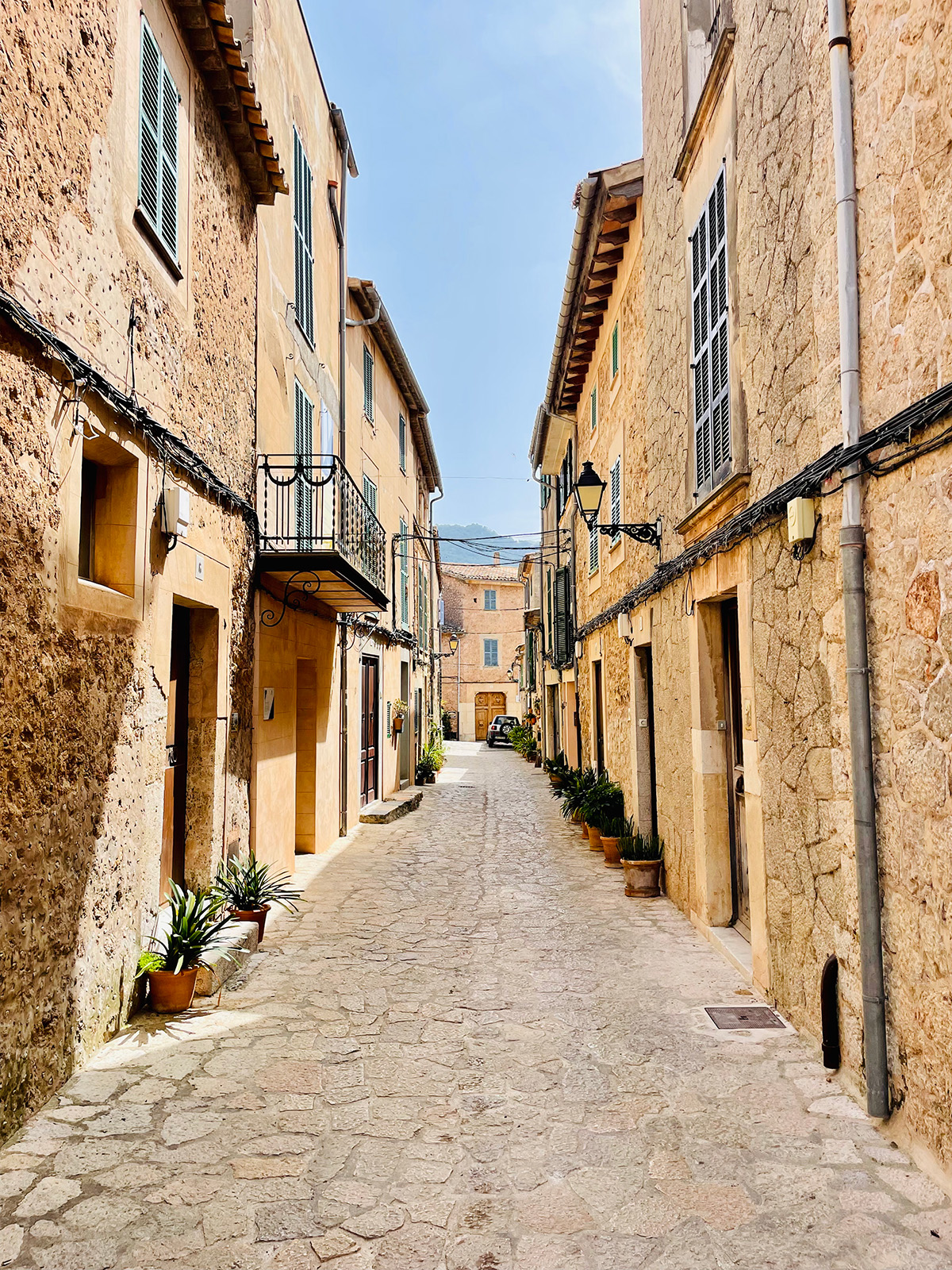 Het dorpje Valldemossa was de eerste stop tijdens onze Roadtrip in Mallorca