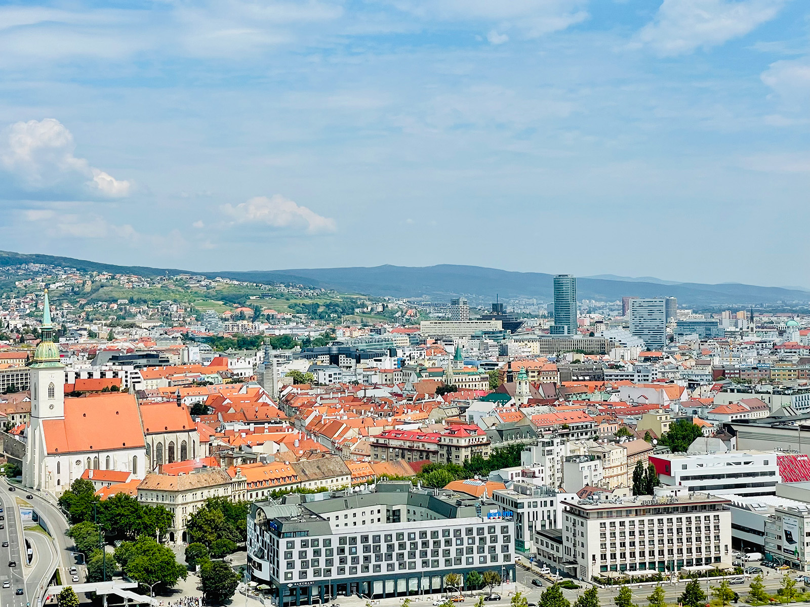 UFO een van de highlights voor Bratislava in een dag! 